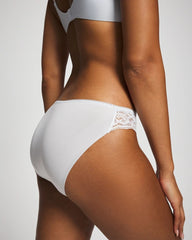 PLEIN AIR - Edge Bikini Panty with Lace | Soma