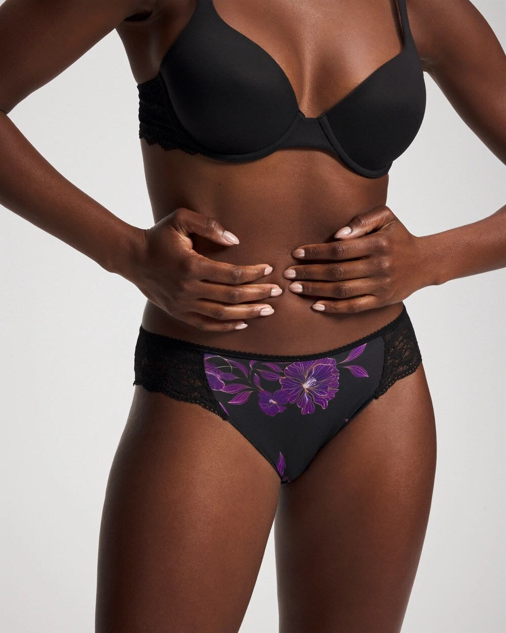 GILDED BLOOMS MAGENTA M - Edge Bikini Panty with Lace | Soma