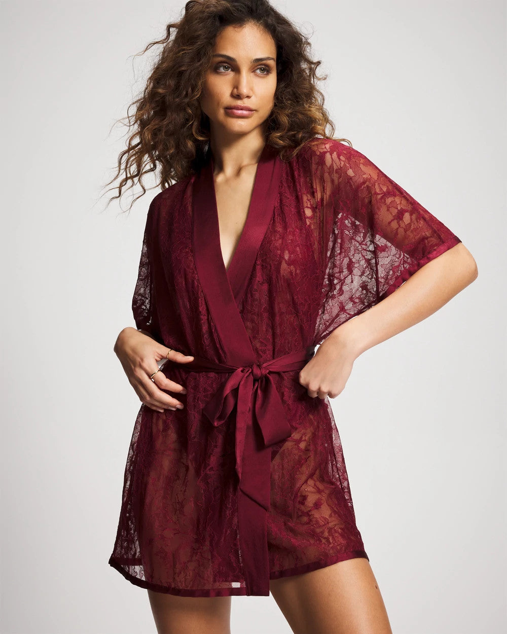 RED VELVET - Lace And Silk Robe | Soma