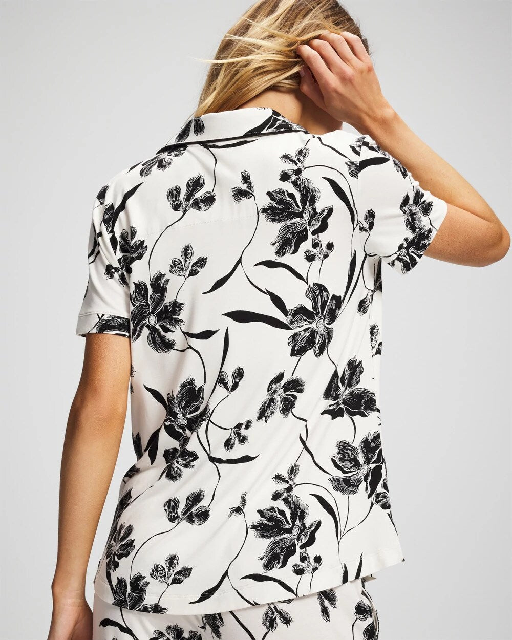 REFLECTION BLOOMS CHAMP - Piped Short Sleeve Notch Collar Pajama Top | Soma