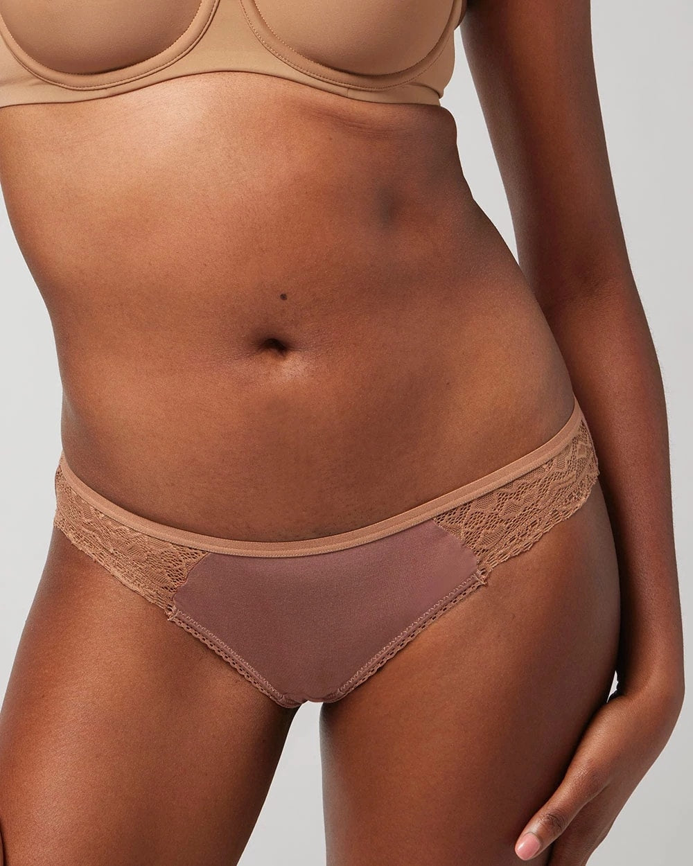 WARM SIENNA - Bikini Panty with Enchanting Lace | Soma