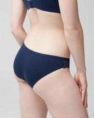 NIGHTFALL NAVY - Bikini Panty with Enchanting Lace | Soma