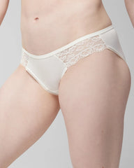 IVORY - Bikini Panty with Enchanting Lace | Soma