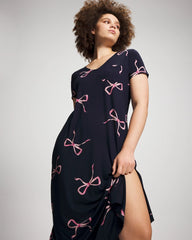 BELOVED BOWS GRAND NAVY - Short Sleeve Long Sleepshirt | Soma