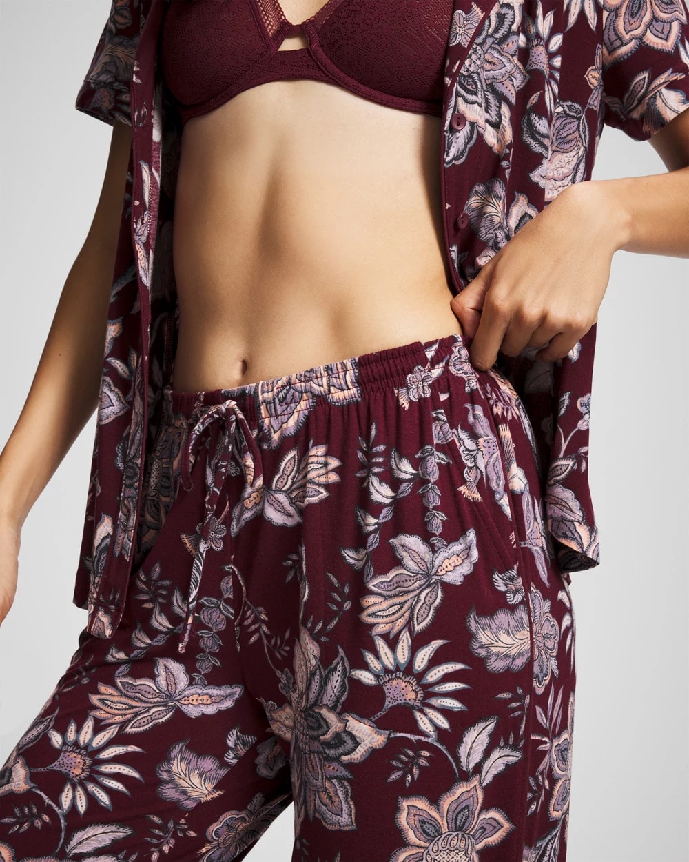 PAISLEY SPLENDOR PLUM - Piped Crop Pajama Pants | Soma