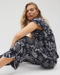 MEANDERING GARDEN NAVY - Piped Crop Pajama Pants | Soma