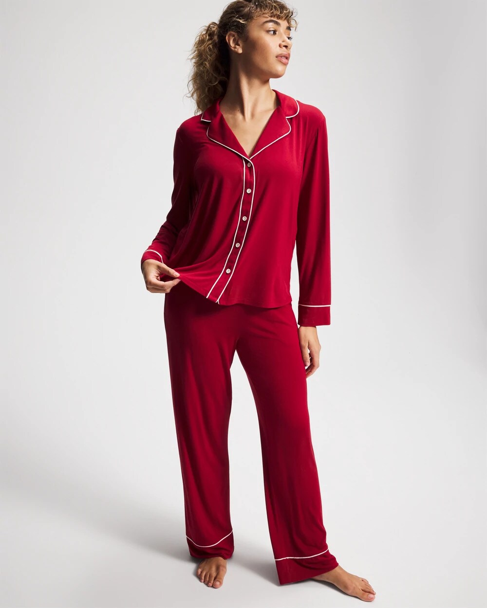 PAINT THE TOWN RED - Long Sleeve Notch Collar w/ Piped Placket Pajama Top | Soma