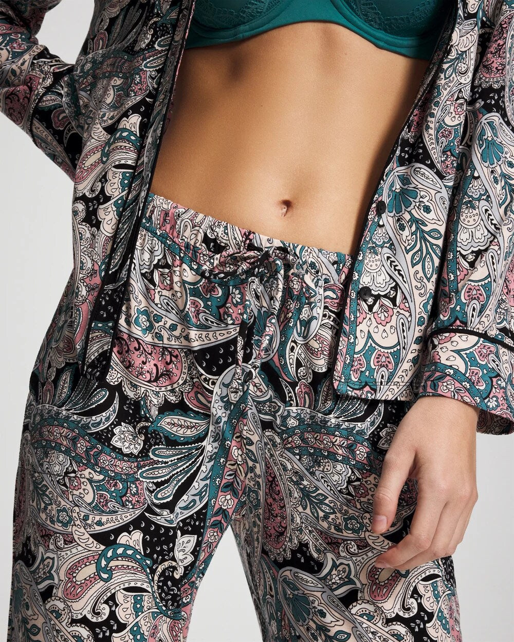 REGAL PAISLEY BLACK - Printed Pajama Pant | Soma