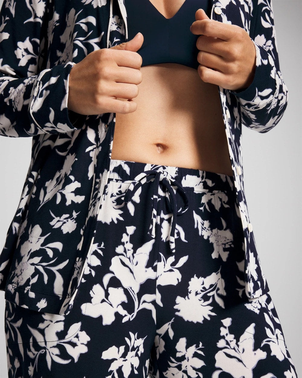 SERENITY PETALS NAVY - Printed Pajama Pant | Soma