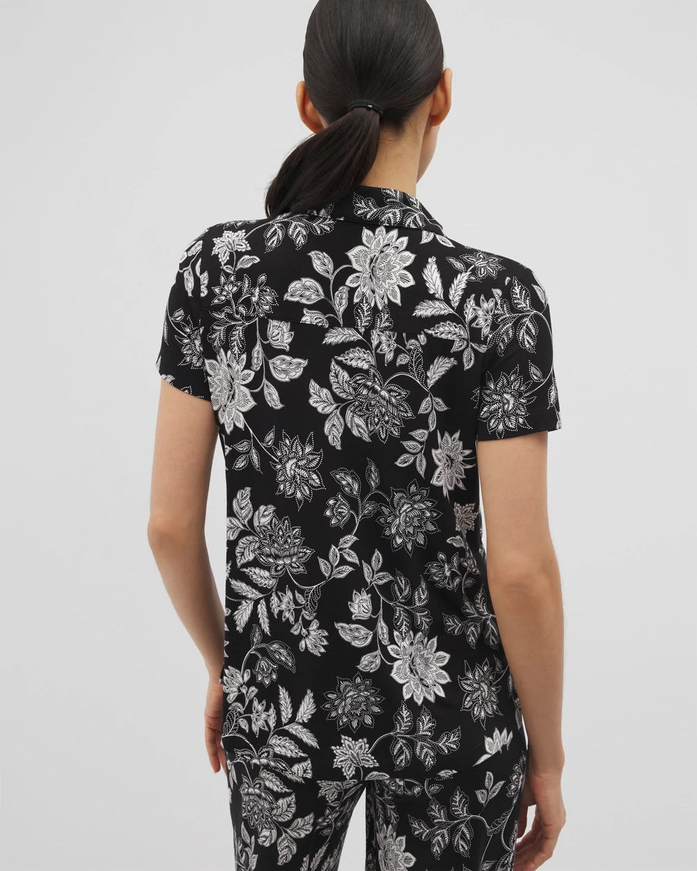 MEANDERING GARDEN BLACK - Short Sleeve Notch Collar Pajama Top | Soma