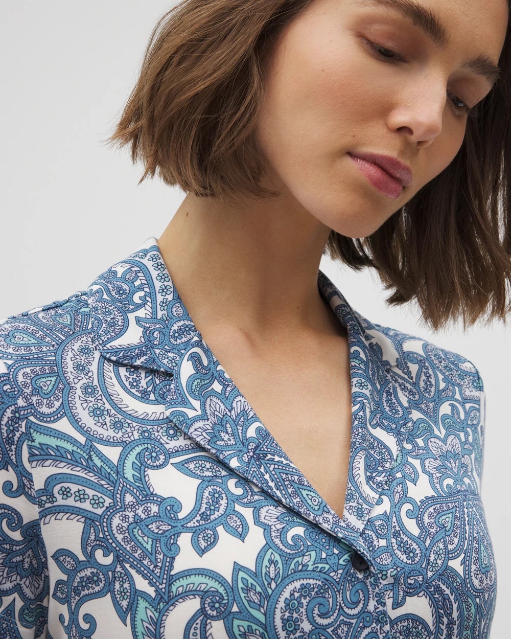 SHOW OFF PAISLEY COCONUT - Short Sleeve Notch Collar Pajama Top | Soma