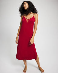 PAINT THE TOWN RED - Lace Midi Nightgown | Soma