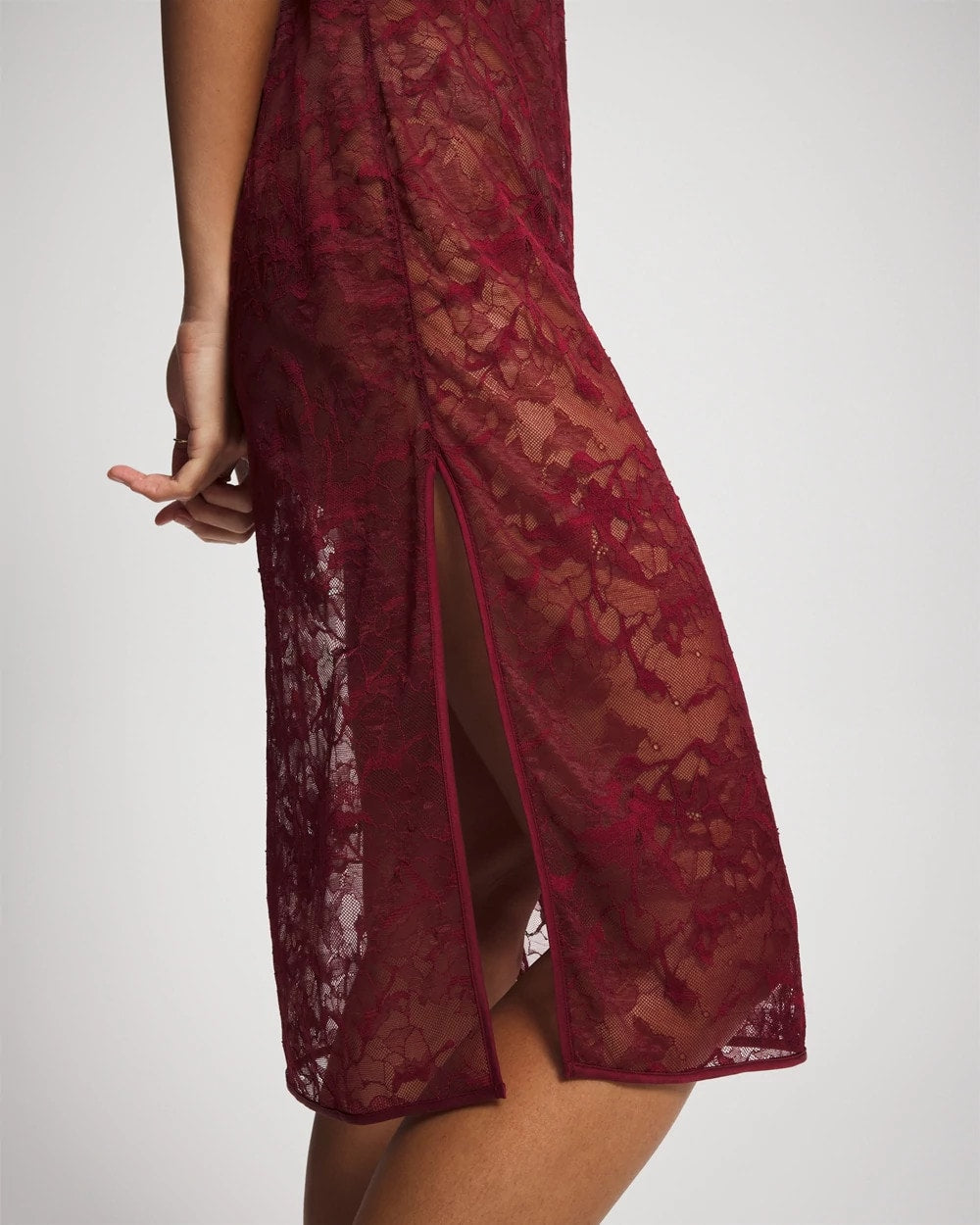 RED VELVET - Lace Gown | Soma