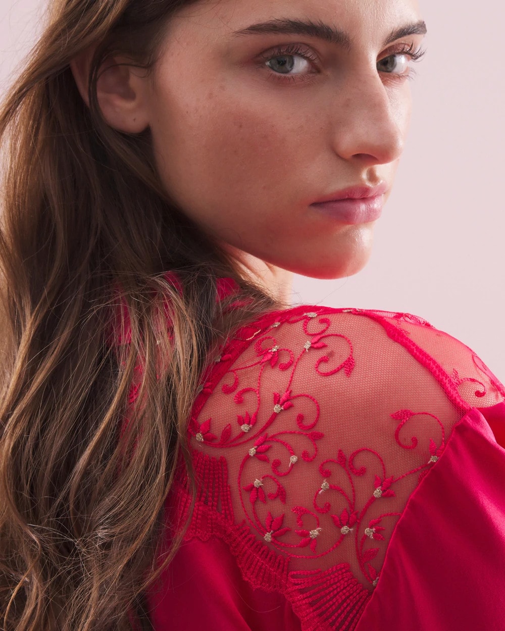 PERFECT PINK - Silk Short Robe | Soma