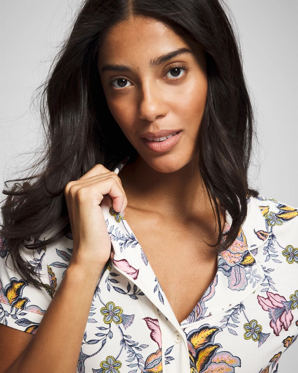 PAISLEY SPLENDOR CHAMP - Piped Short Sleeve Notch Collar Pajama Top | Soma