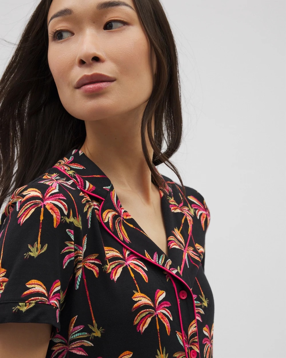 SHAKE YOUR PALM PALMS BLK - Piped Short Sleeve Notch Collar Pajama Top | Soma