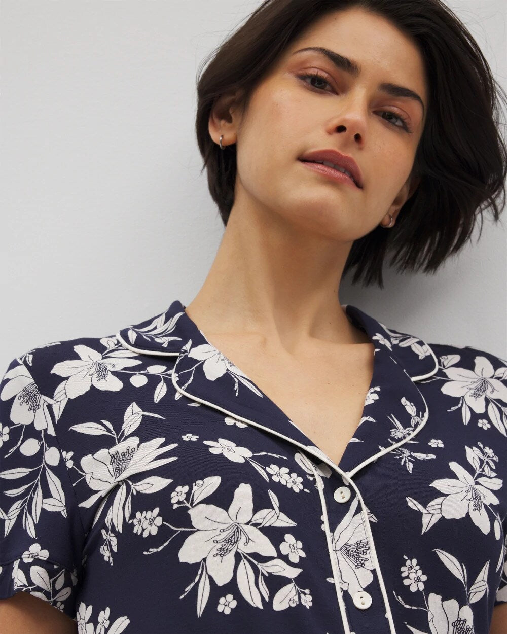 PLUMERIA DREAM NAVY - Piped Short Sleeve Notch Collar Pajama Top | Soma