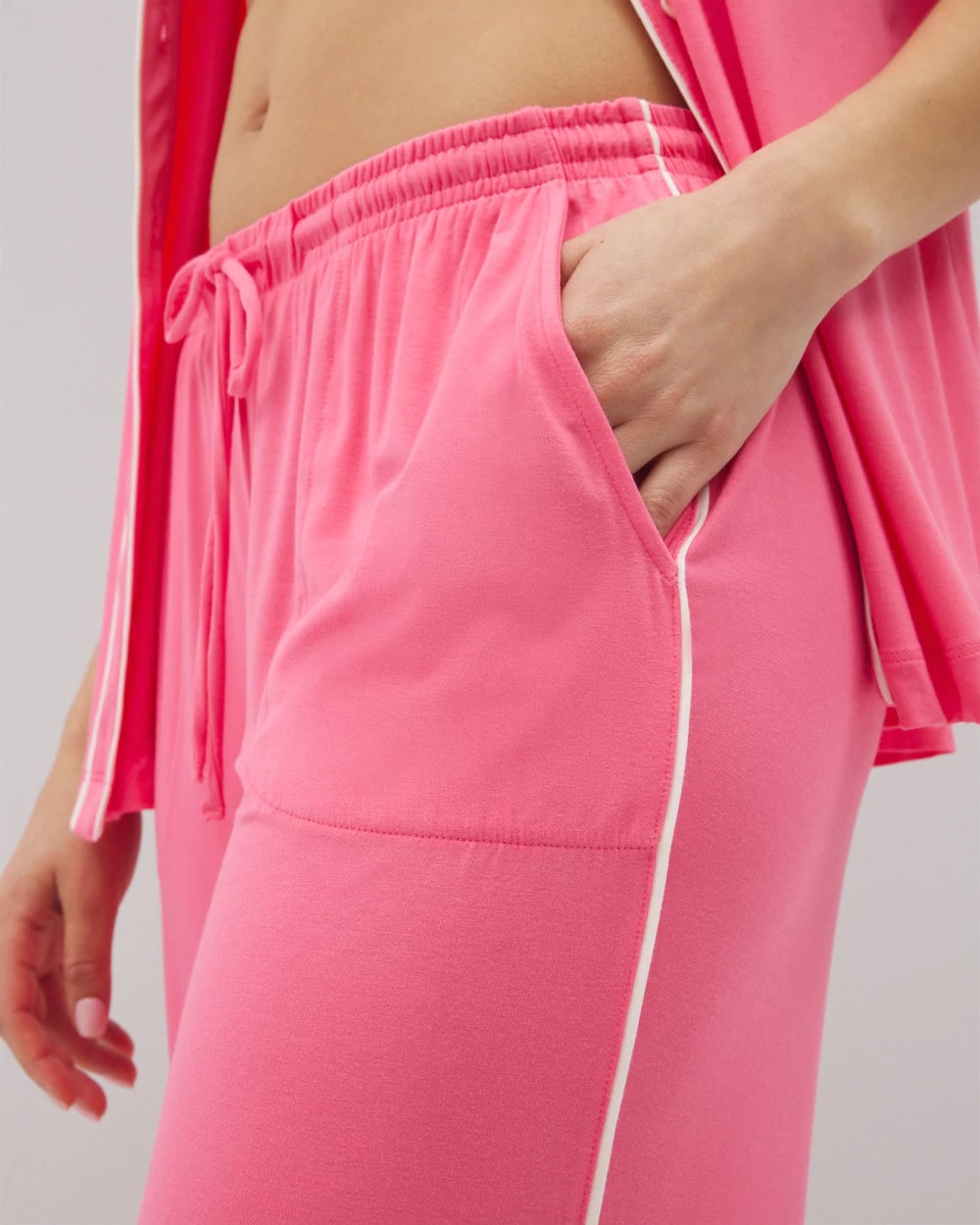 CAMELLIA ROSE - Solid Piped Crop Pajama Pant | Soma