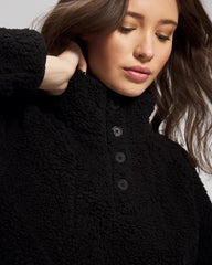 BLACK - Sherpa Pullover | Soma