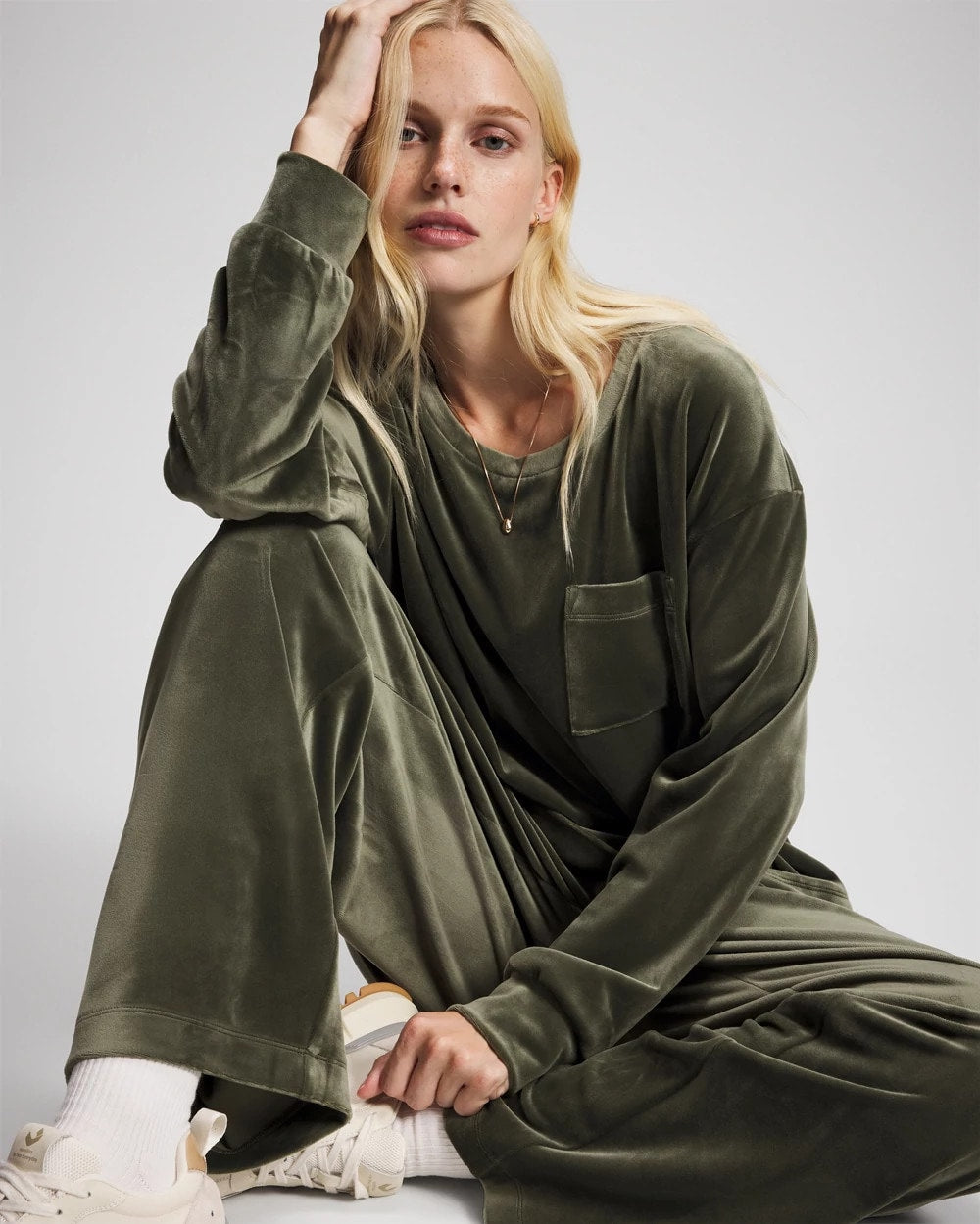 DARK SAGE - Velour Straight Leg Pants | Soma