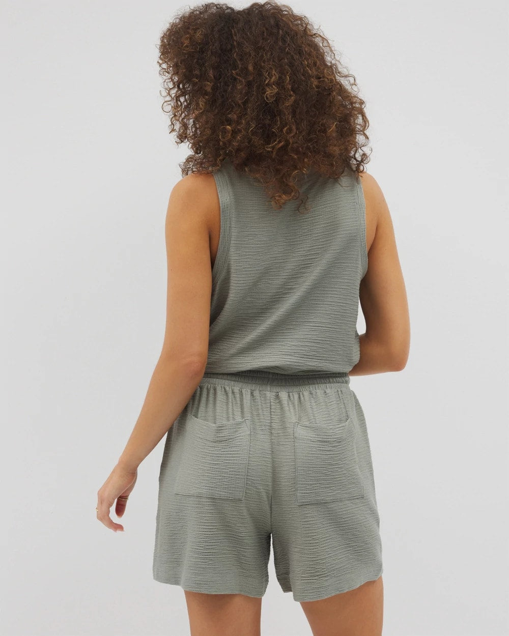 RESTORATION GREEN - Crinkle Knit 5 Inch Short | Soma