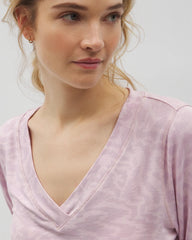 CANT BE TAMED LILAC - Long-Sleeve V-Neck Pajama Top | Soma