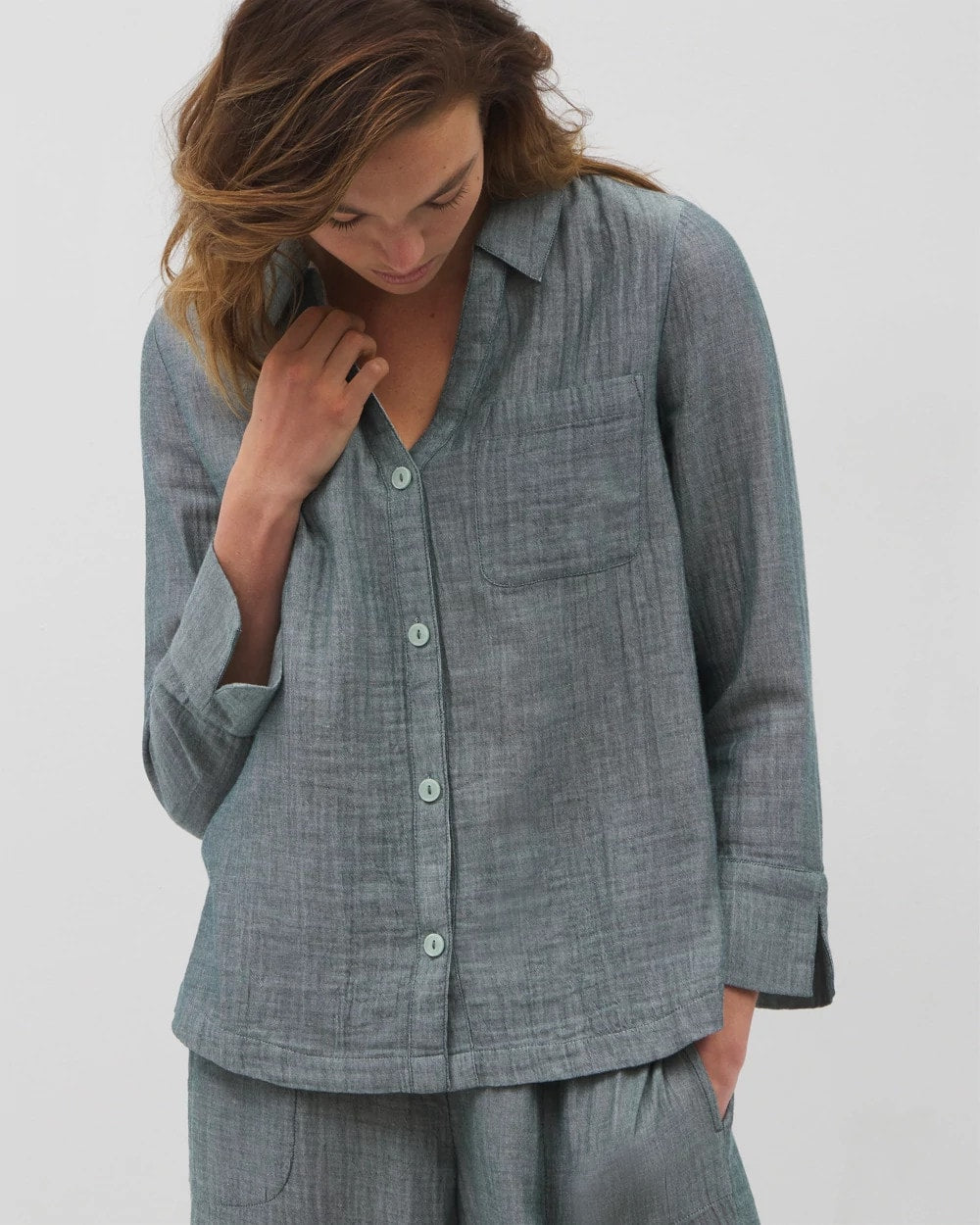 DARK SEA CROSSDYE - Cotton Gauze Long Sleeve Notch Collar Pajama Top | Soma