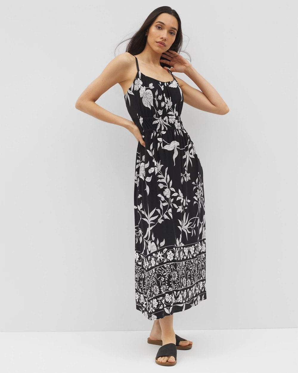 PEACEFUL FLORA BLK - Paradiso Midi Bra Dress | Soma