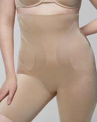WARM AMBER - Mid-Level Shaping Vanishing Edge High-Waist Thigh Slimmer | Soma