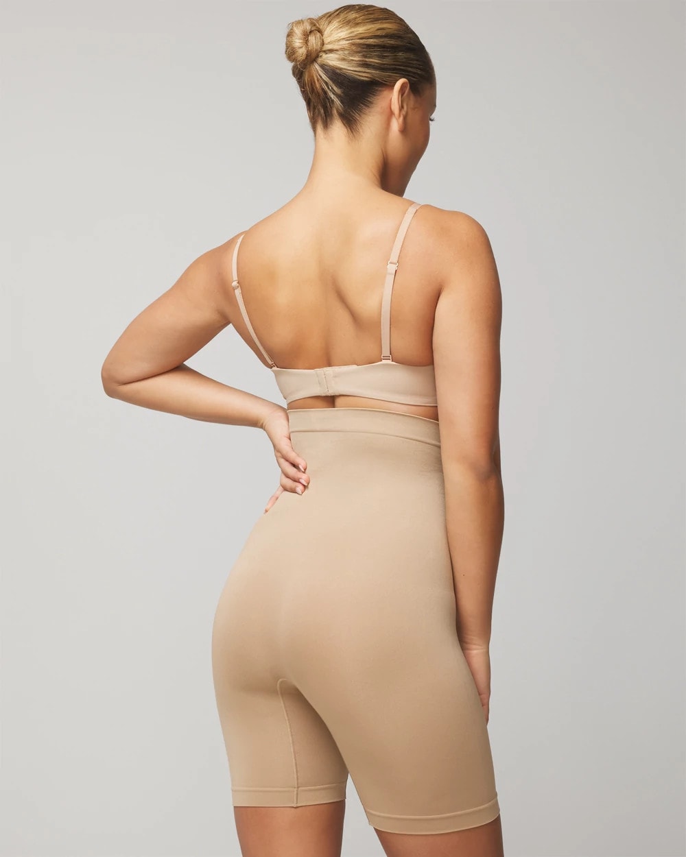 ALMOND - Mid-Level Shaping Seamless High-Waist Thigh Shaper | Soma