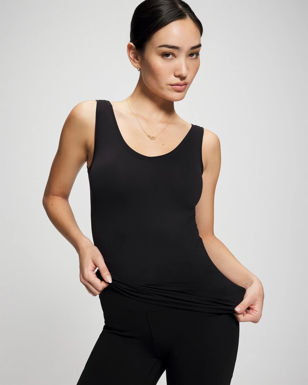 BLACK - Turnaround Tank | Soma