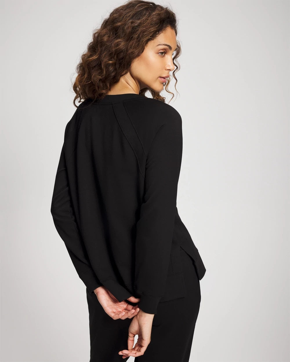 BLACK - Essential Terry Crewneck Sweatshirt | Soma