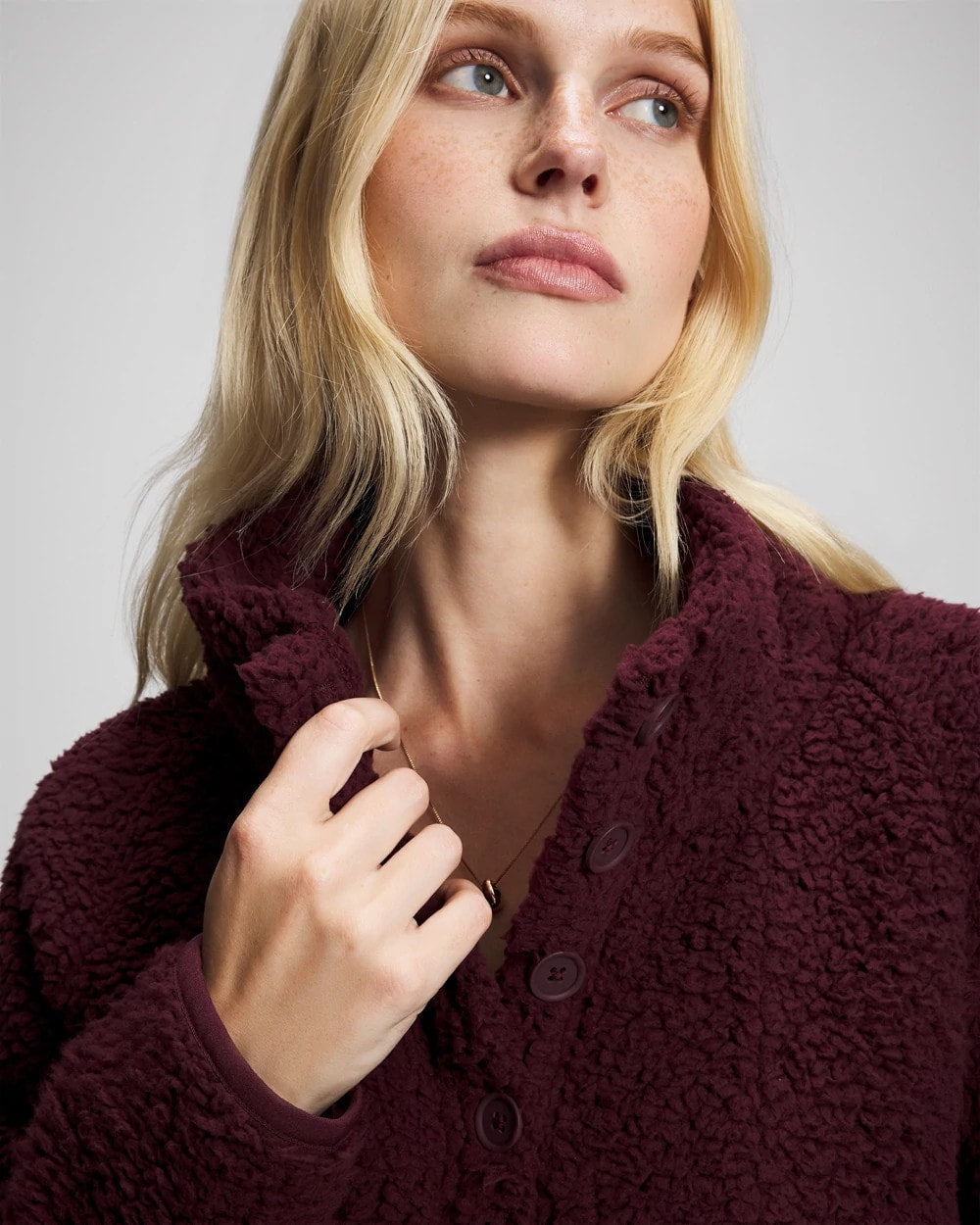 MERLOT - Sherpa Pullover | Soma