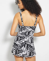 BLACK/WHITE - Sharp Observation Swim Dress | Soma