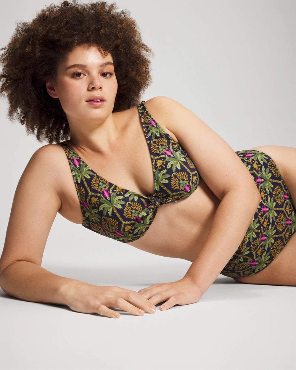 PALMY PATTERNS NAVY - Tie Front Bikini Top | Soma