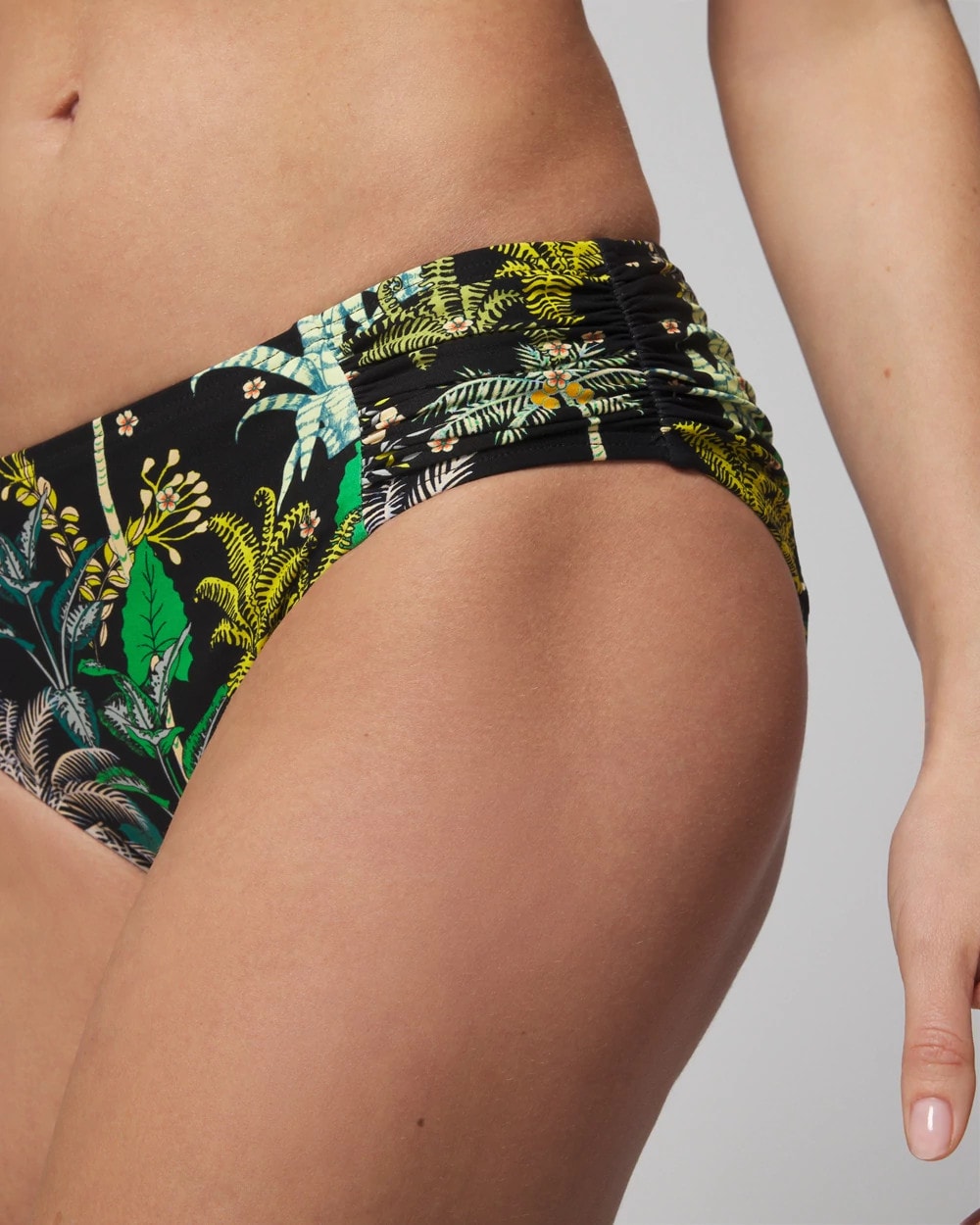 OASIS PALMS BLACK - Ruched Bikini Bottoms | Soma