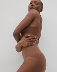 CINNAMON LATTE - Mid-Level Shaping Seamless Brief | Soma