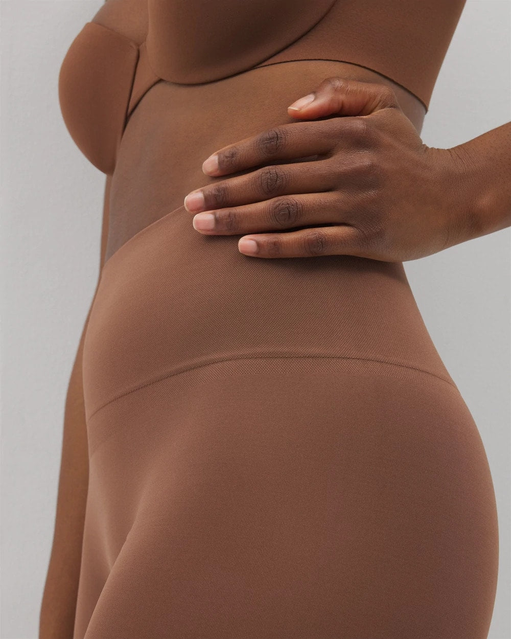 CINNAMON LATTE - Mid-Level Shaping Seamless Shorts | Soma