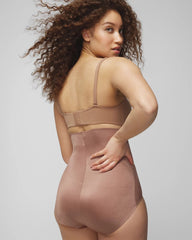 WARM SIENNA - Mid-Level Shaping Vanishing Edge High-Waist Brief | Soma