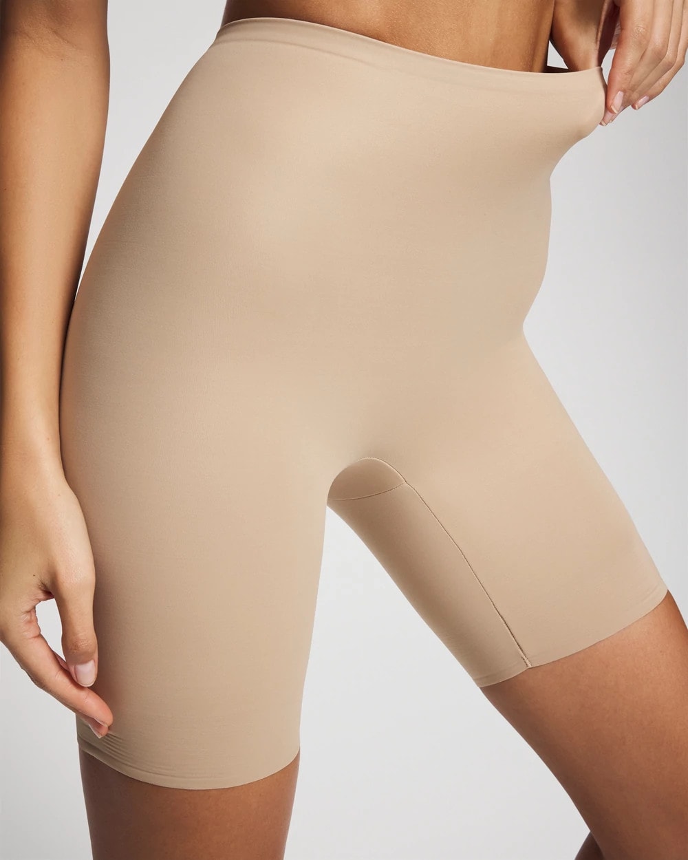 WARM AMBER - Mid Level Cooling High Waisted Short | Soma