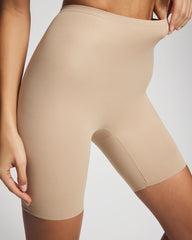 WARM AMBER - Mid Level Cooling High Waisted Short | Soma