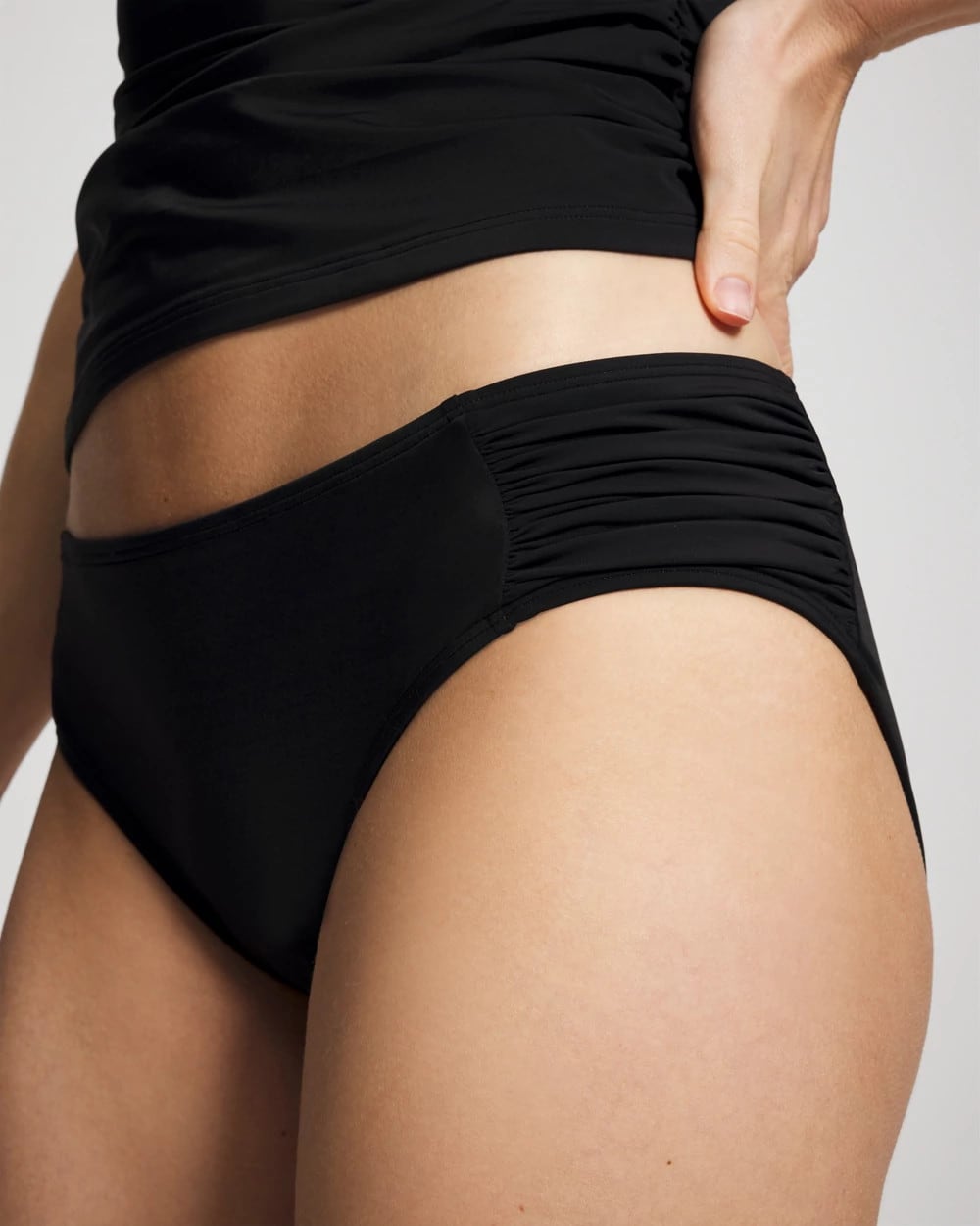 BLACK - Enbliss Ruched Side Bikini Bottom | Soma